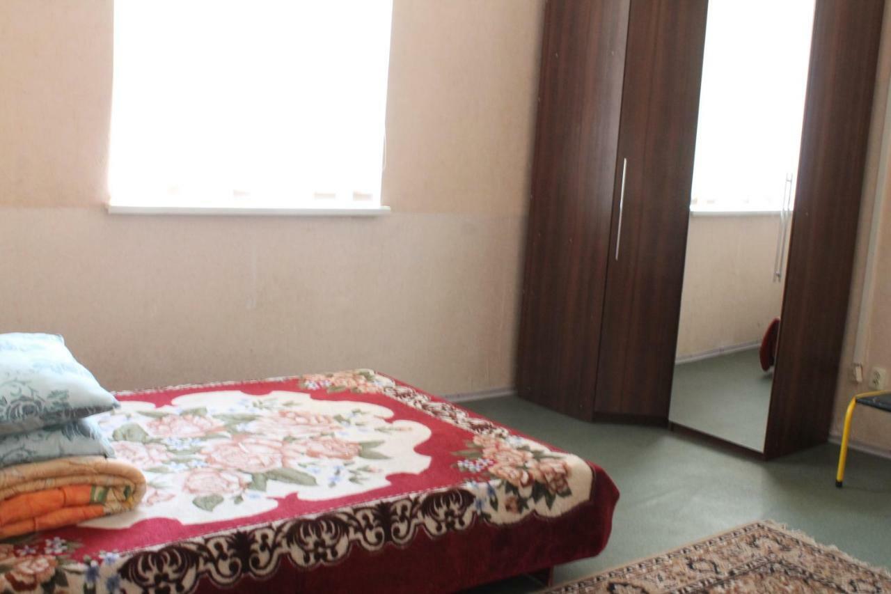 Hostel Zaporizhia Esterno foto